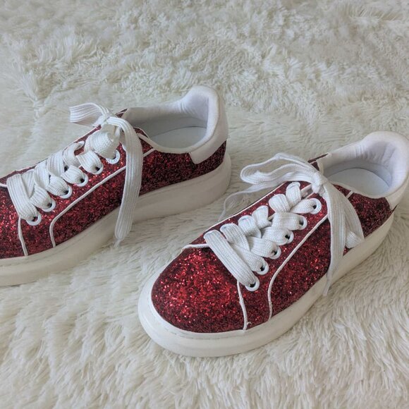 Red Glitter Runners - Picture 3 of 5